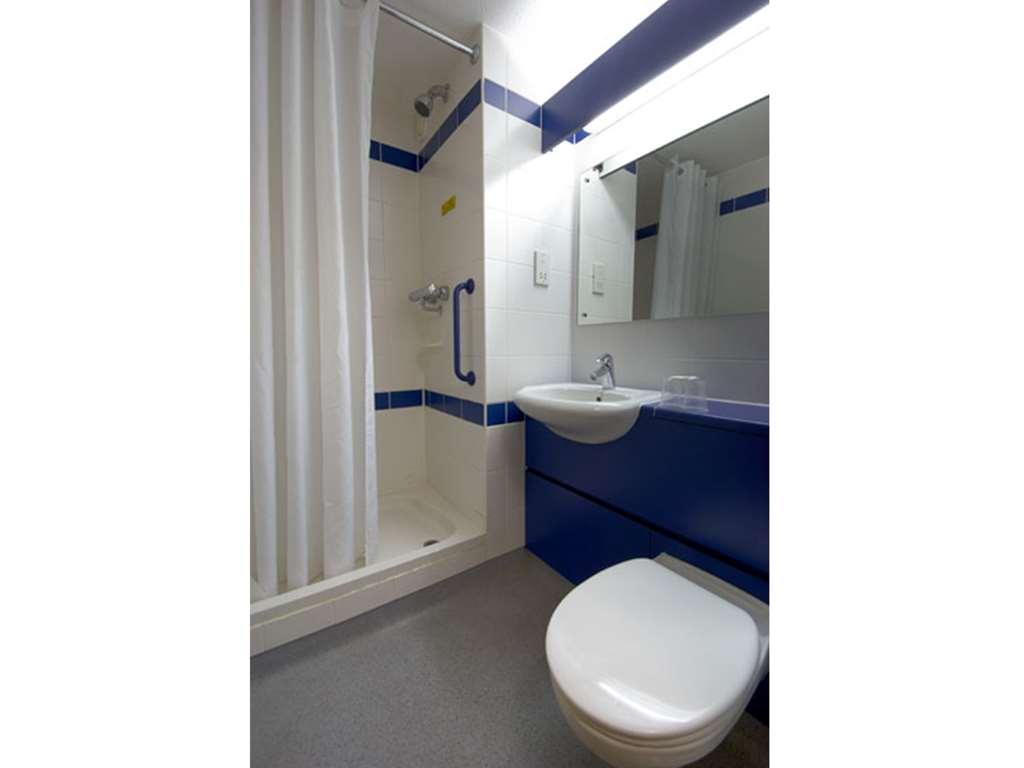 Travelodge Liverpool Docks Pokój zdjęcie